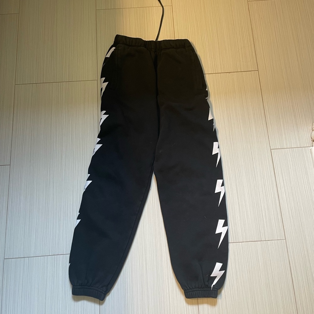 Starfit black lightning bolt sweats